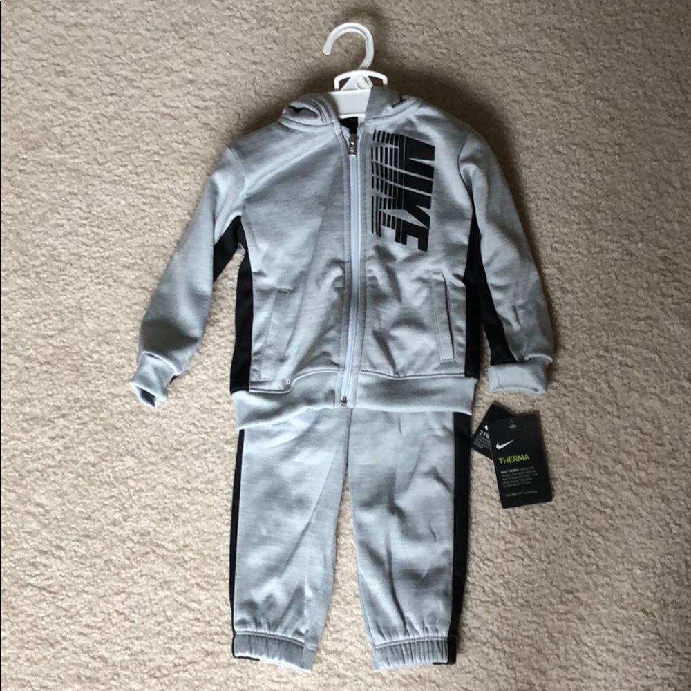 Baby boy tracksuit (Nike)